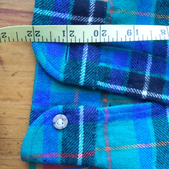 Man's wool flannel shirt - Picture 11 of 11